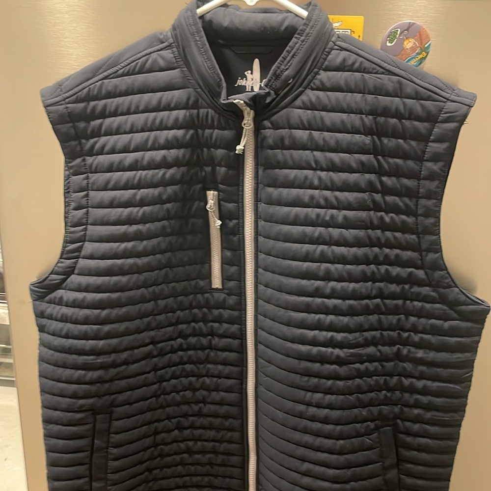 Johnie O vest